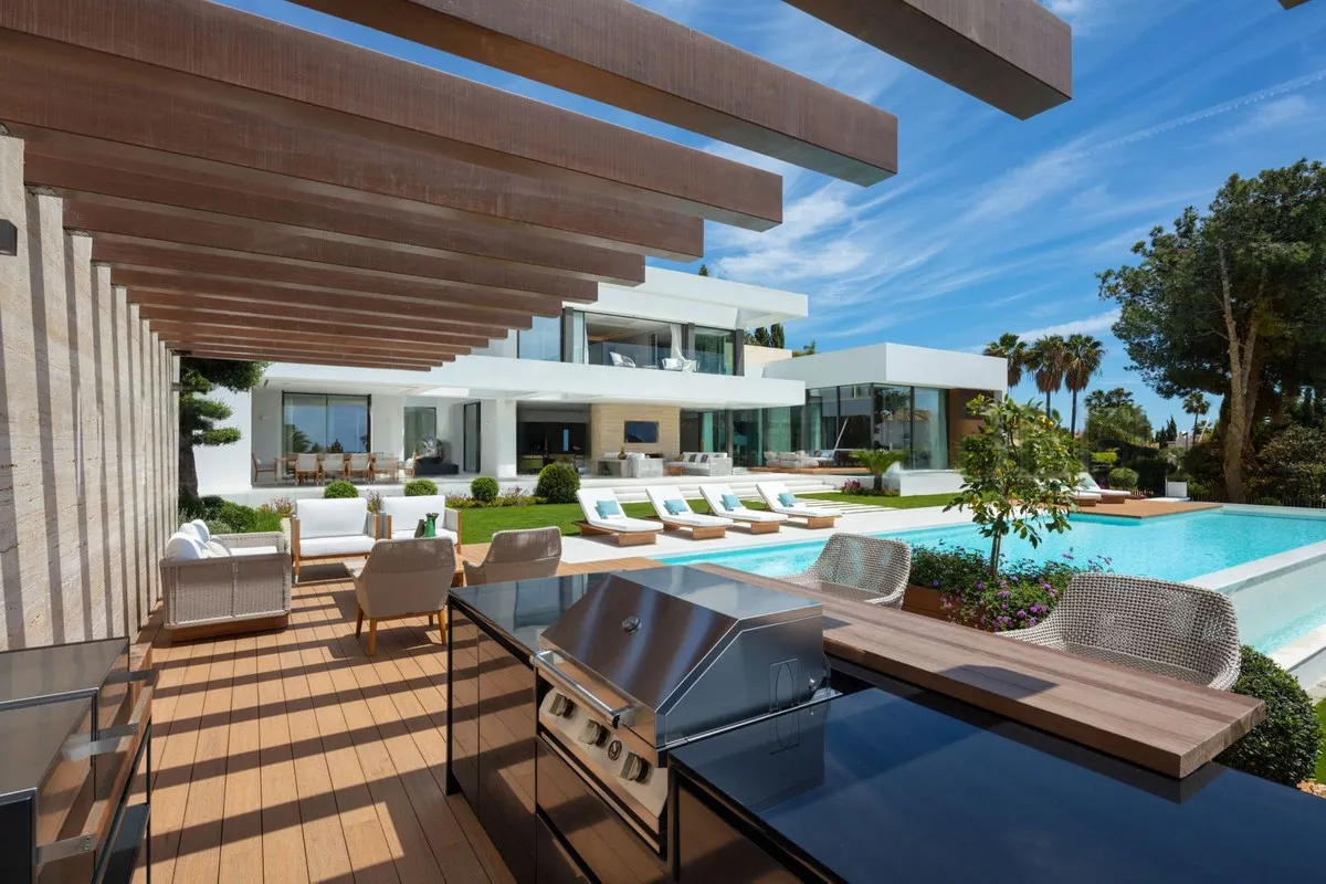 f96d9c68-701e-4bda-be15-8b2a4e02ba61