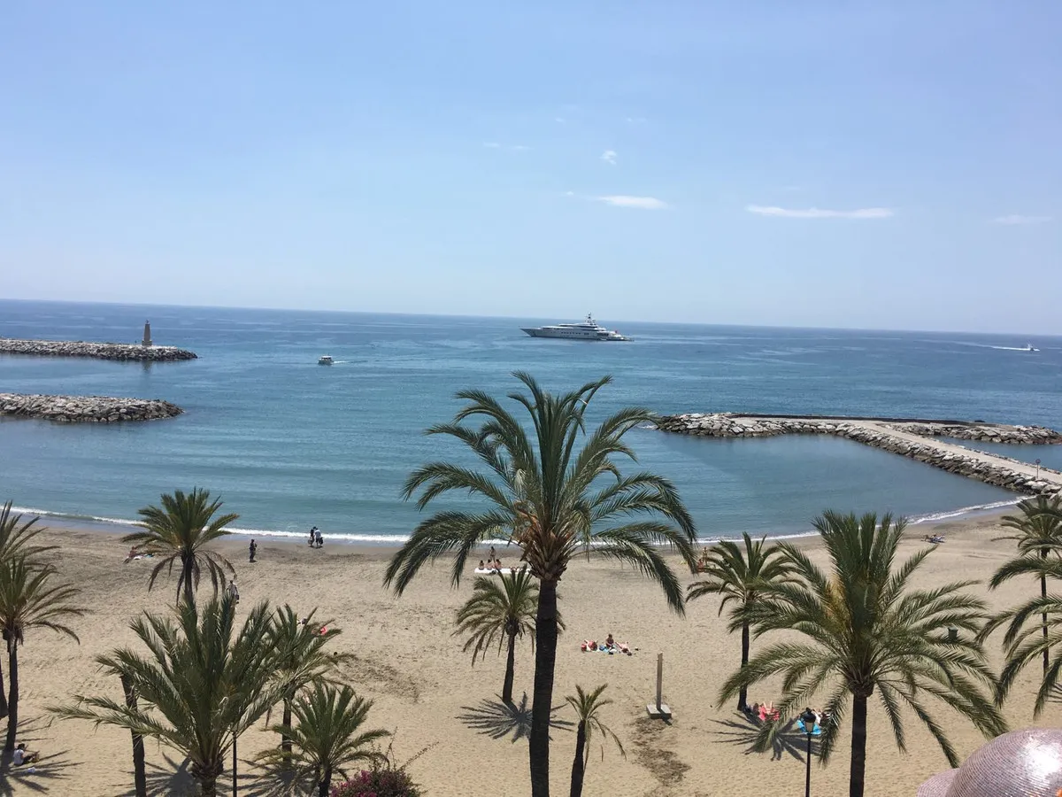 6a64ea31-a71d-48b7-a237-f364e70b8134