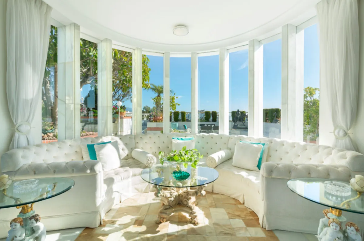 8ca41250-6b9b-48f7-9f39-7468a752276d