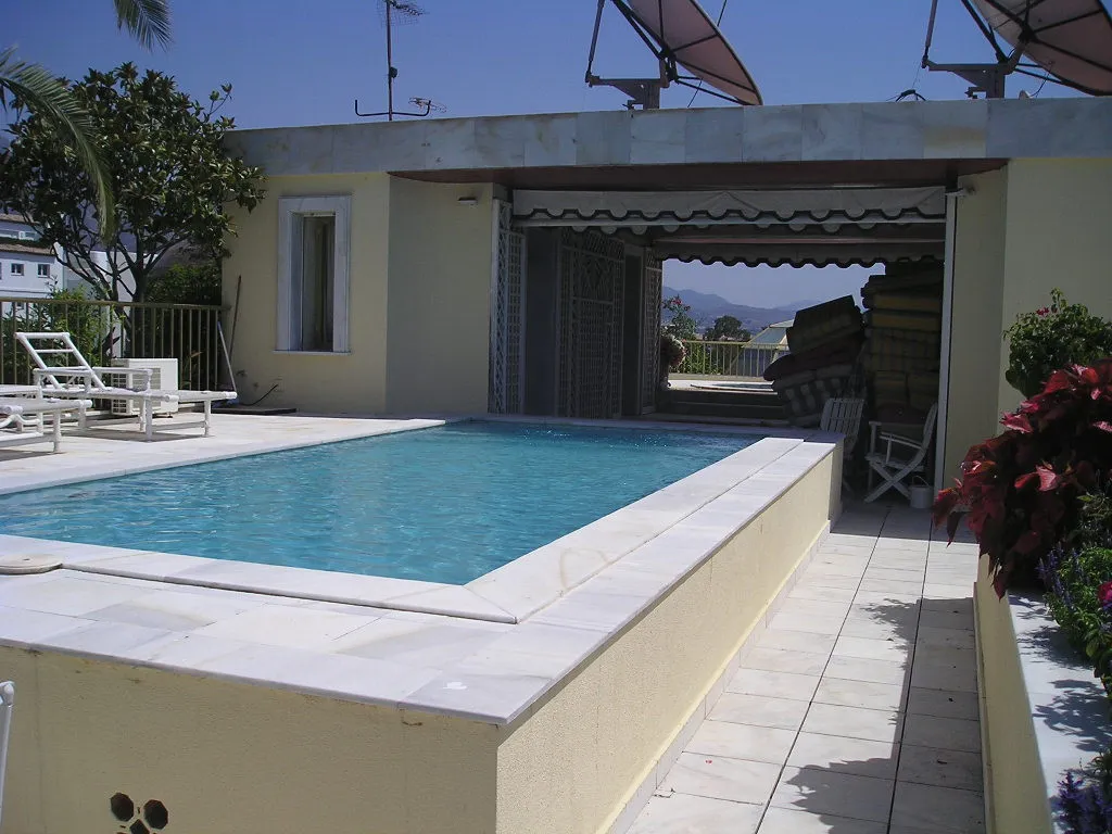 b3556f3e-824d-4ea2-9caa-ebd61f26ae5b