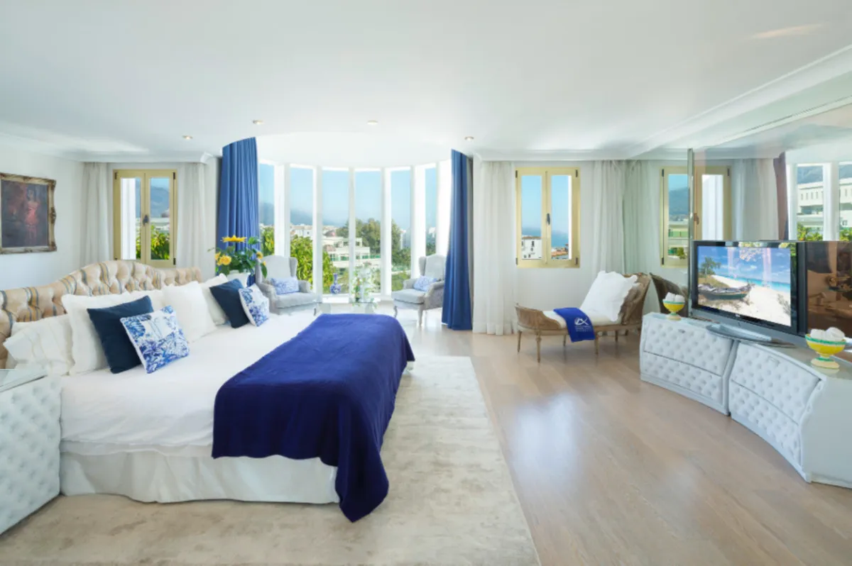 d25734d0-4939-454e-b5cb-bd68c4eaa00e