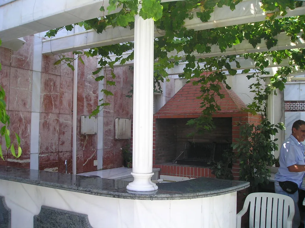 d7ff919f-59e5-4278-bc5b-de1463efa98f