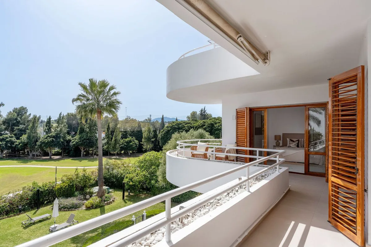 db2ce3a6-9b24-42bb-89b0-04e480d49f05