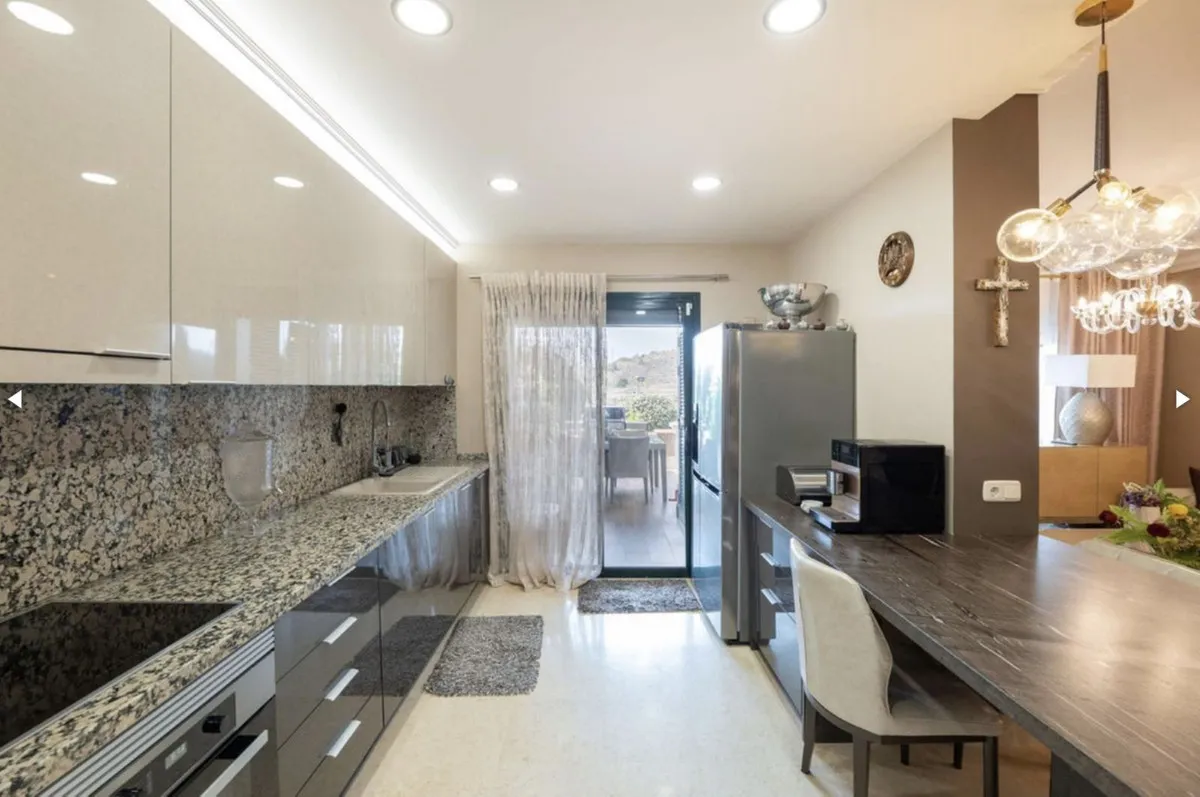 632d76db-2495-4a59-b7aa-3ce1ccbdf1bd