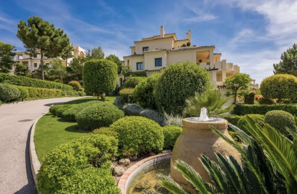 f575ba65-1eef-4662-abbc-50df365aa242