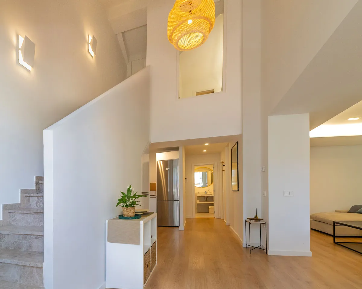 005bcfc3-0de7-4afb-9454-30d667478f4f