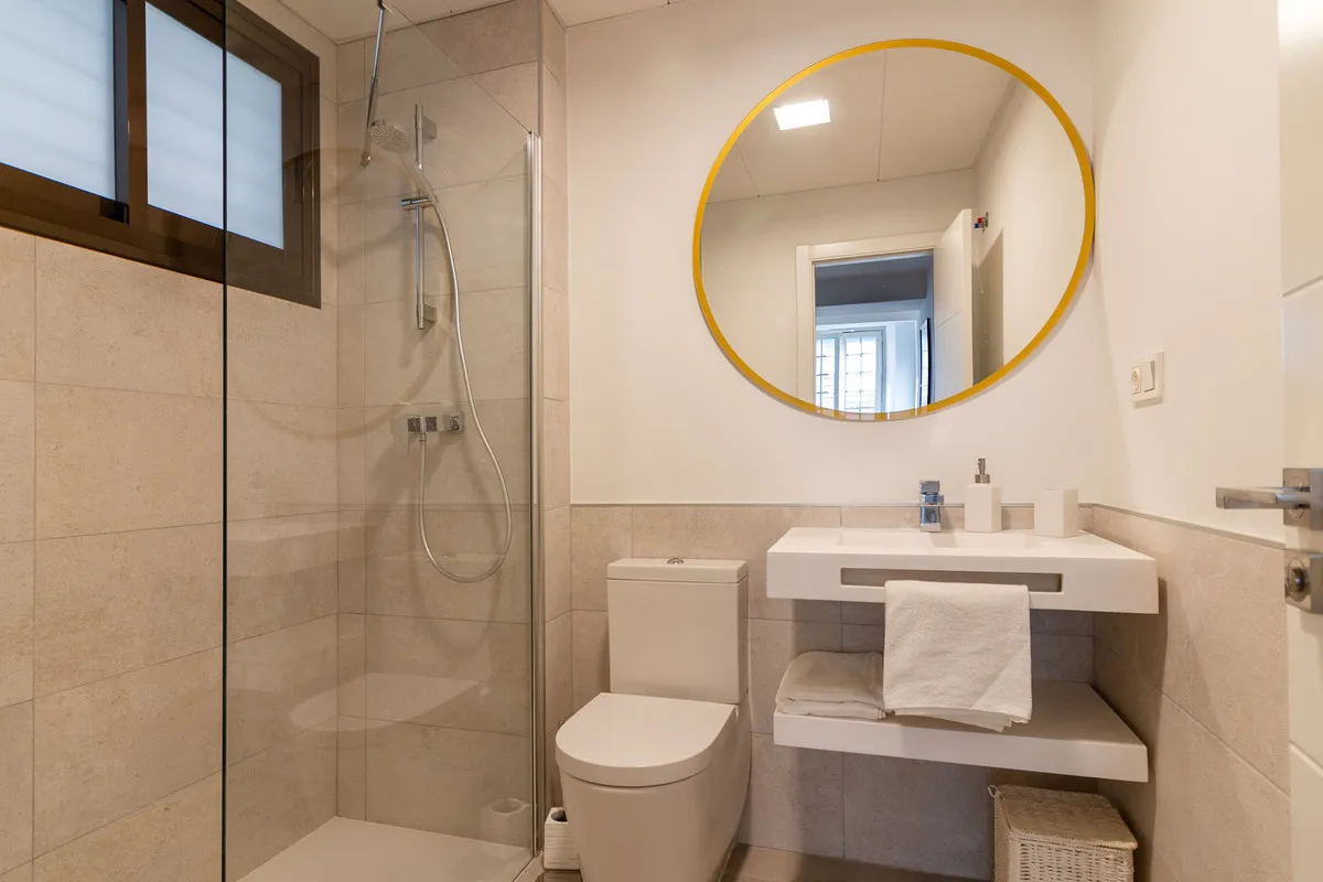 3b21104c-9b18-4d3a-b5f4-281709ab999f