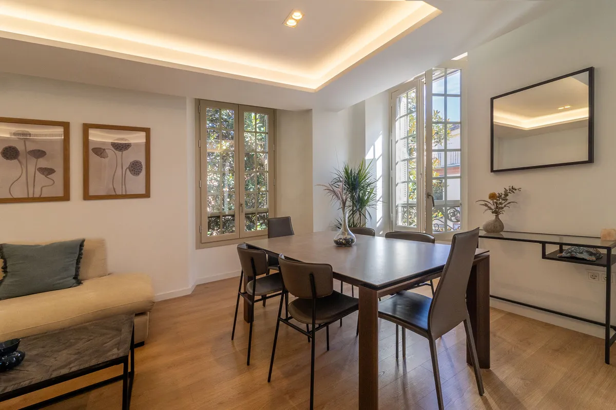 92db010b-7deb-4b2a-bee1-b241b2a033ec