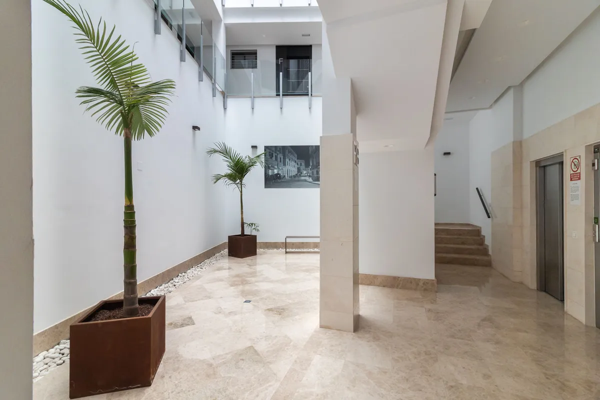 95fa8af5-597e-48d3-843b-b55e8a32d793