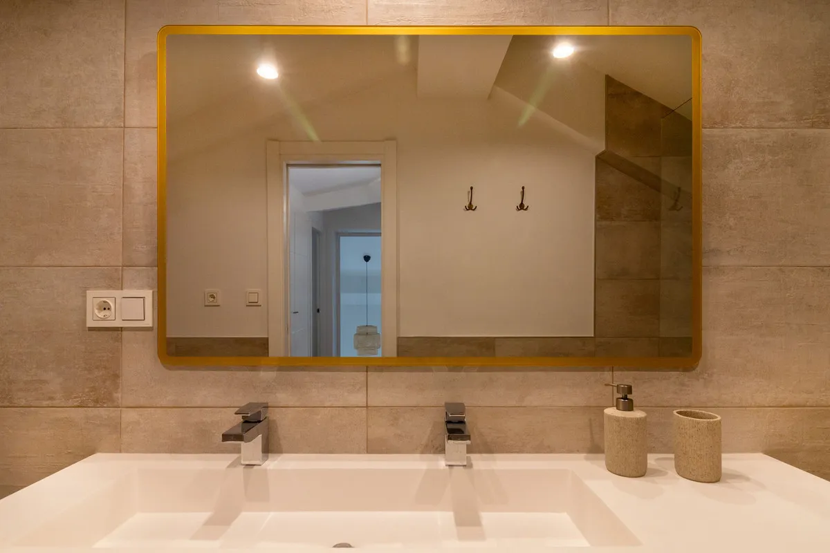 d911471e-eeb9-40ef-9cb0-d8752af3747e