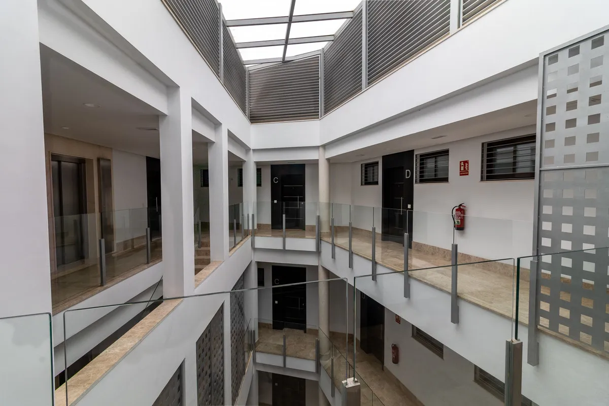 eaf8696d-7c84-4354-9c46-6e7dbaef66e0