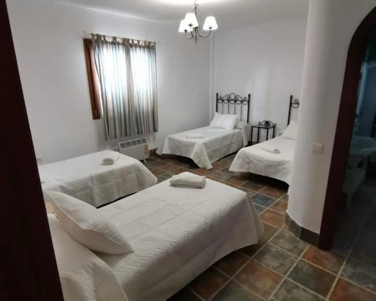 0efb598d-b6cc-4b48-bd08-37def7edf221