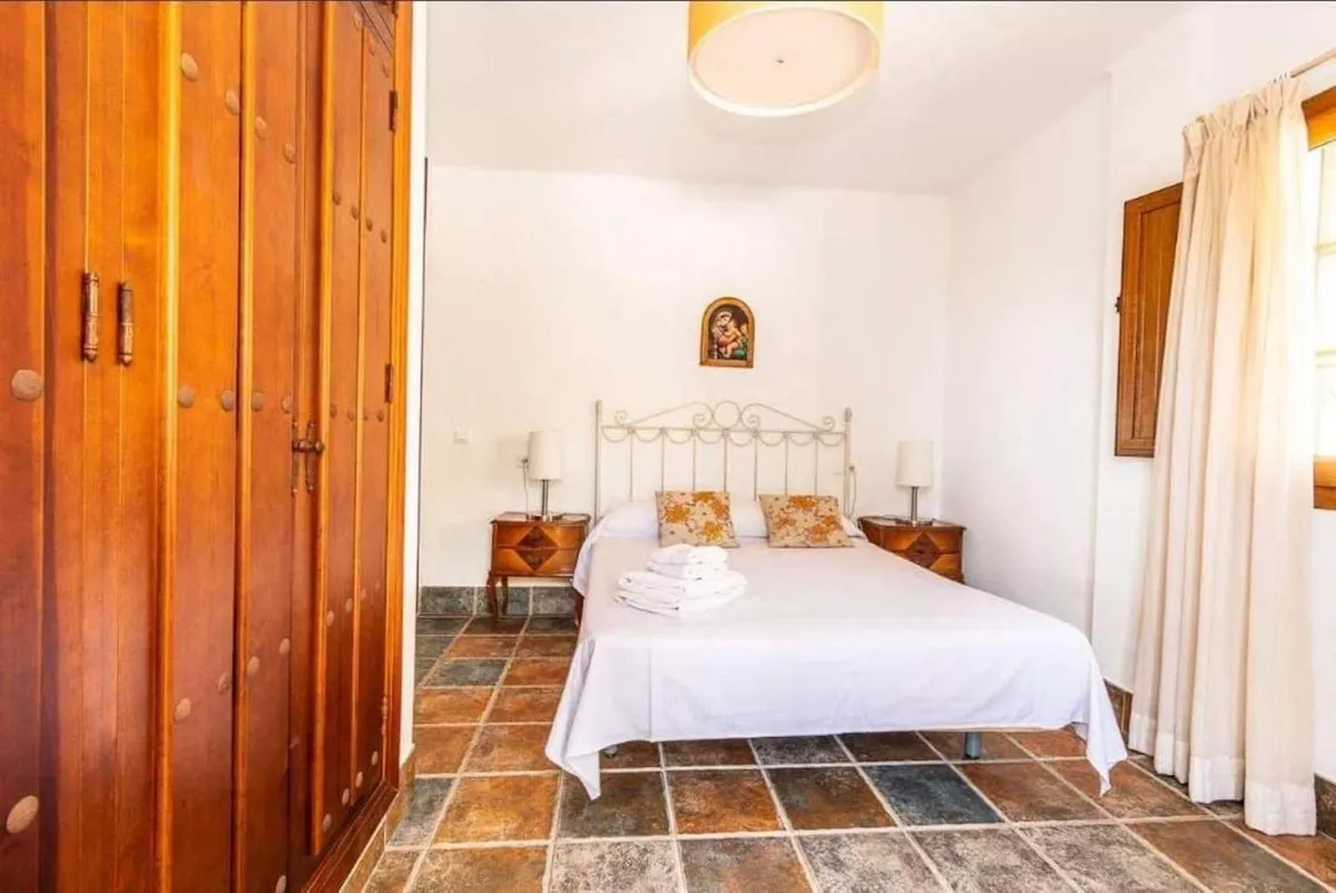 17577340-2d18-467f-98df-5ff63a64fec2