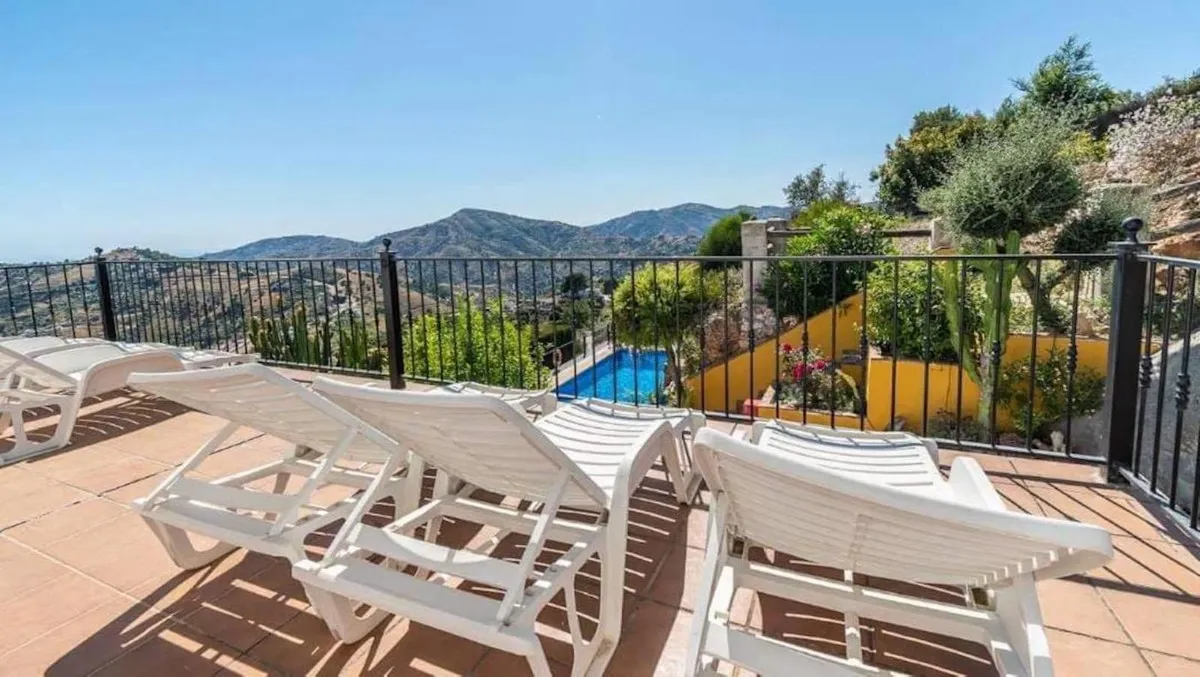 7c81036e-9a13-46d1-a6f3-501d53334ae9