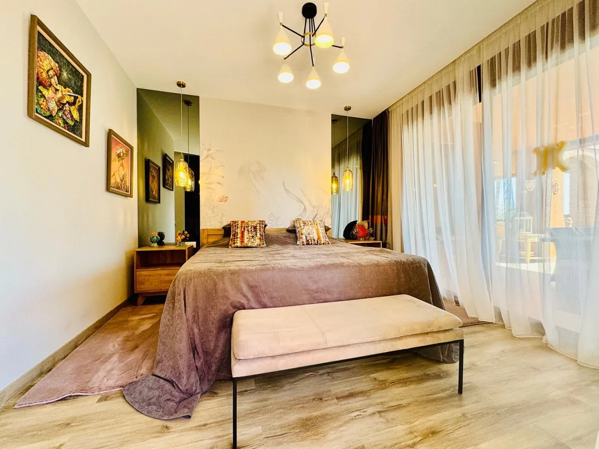 9599b64e-67fb-42d3-b386-3f73a2408514