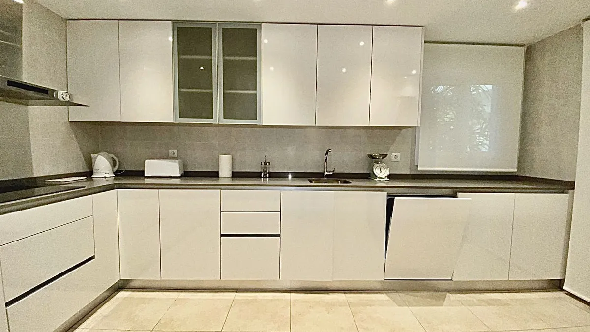 60da0bb0-fb25-42bc-913d-78e4f8a56036