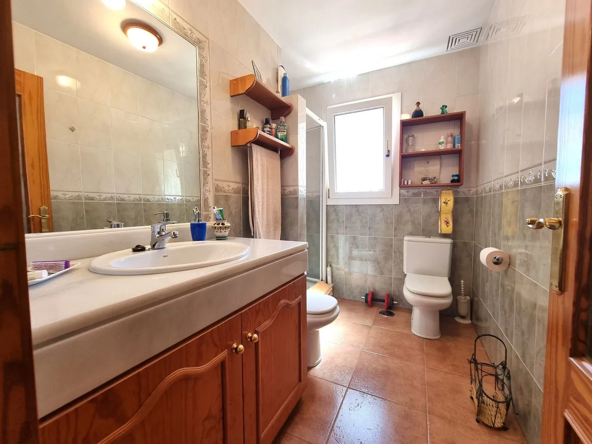 90d240bd-c4d1-4e0d-8a21-d3212fff0060