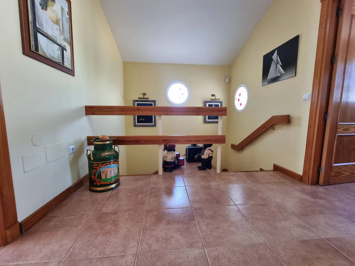 d0095512-ec57-4eff-8f6a-50fc2554ea8d