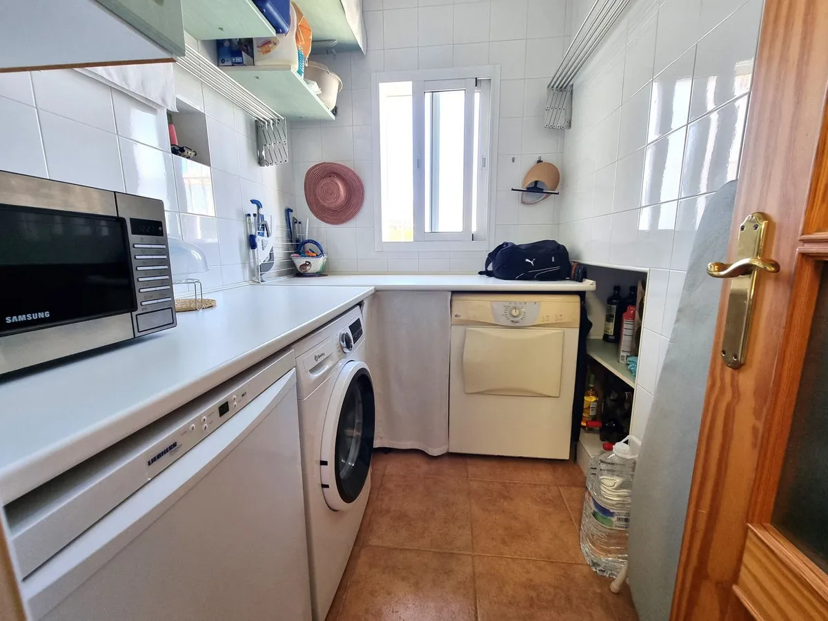 d0b3e48b-c886-4a5b-b62e-96b9837bdffc