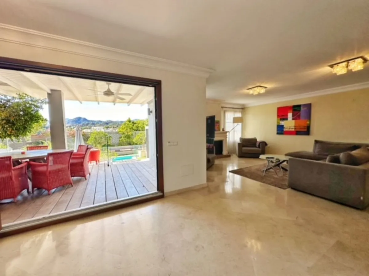 e67c4bd9-0da6-494c-a793-1ba150162412