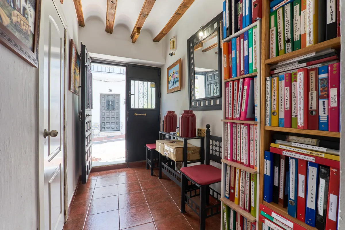 4a204ac9-fcc7-4443-adce-84fe0a29f71c