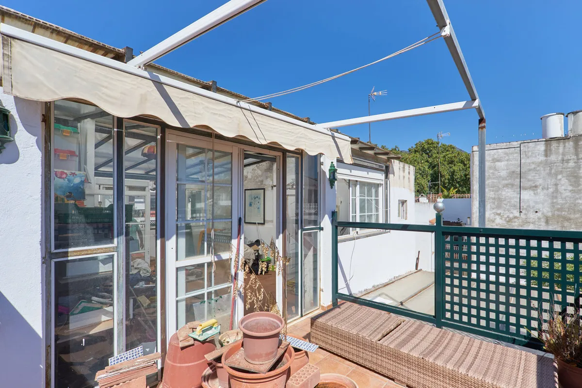 69c98904-012d-451b-96d4-d9b72a5b1375