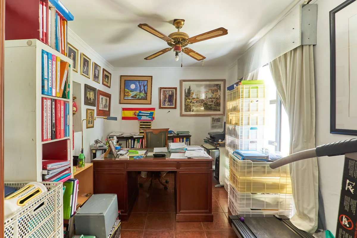 cb9ce364-4c12-426a-af42-eaa437fef6af