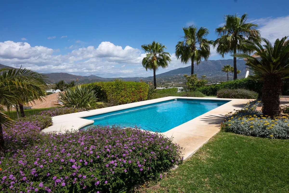 40d11673-0cc3-4188-bec8-a22e88befb19