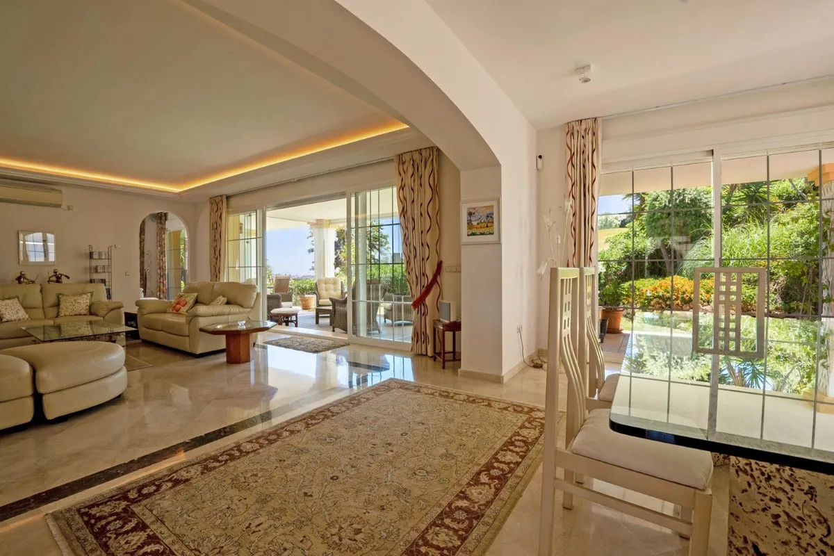 66925b4b-8cb1-4457-ac44-d9596cf74113