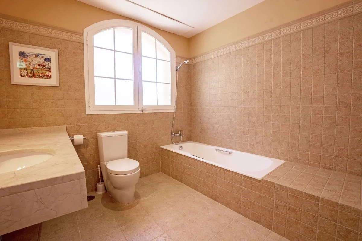 680f3899-261a-4fa4-9ca3-f09e8c8f5974