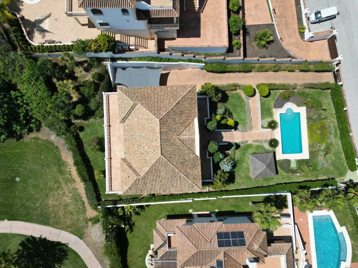 71641934-ad6f-466f-9197-687227bd0c68