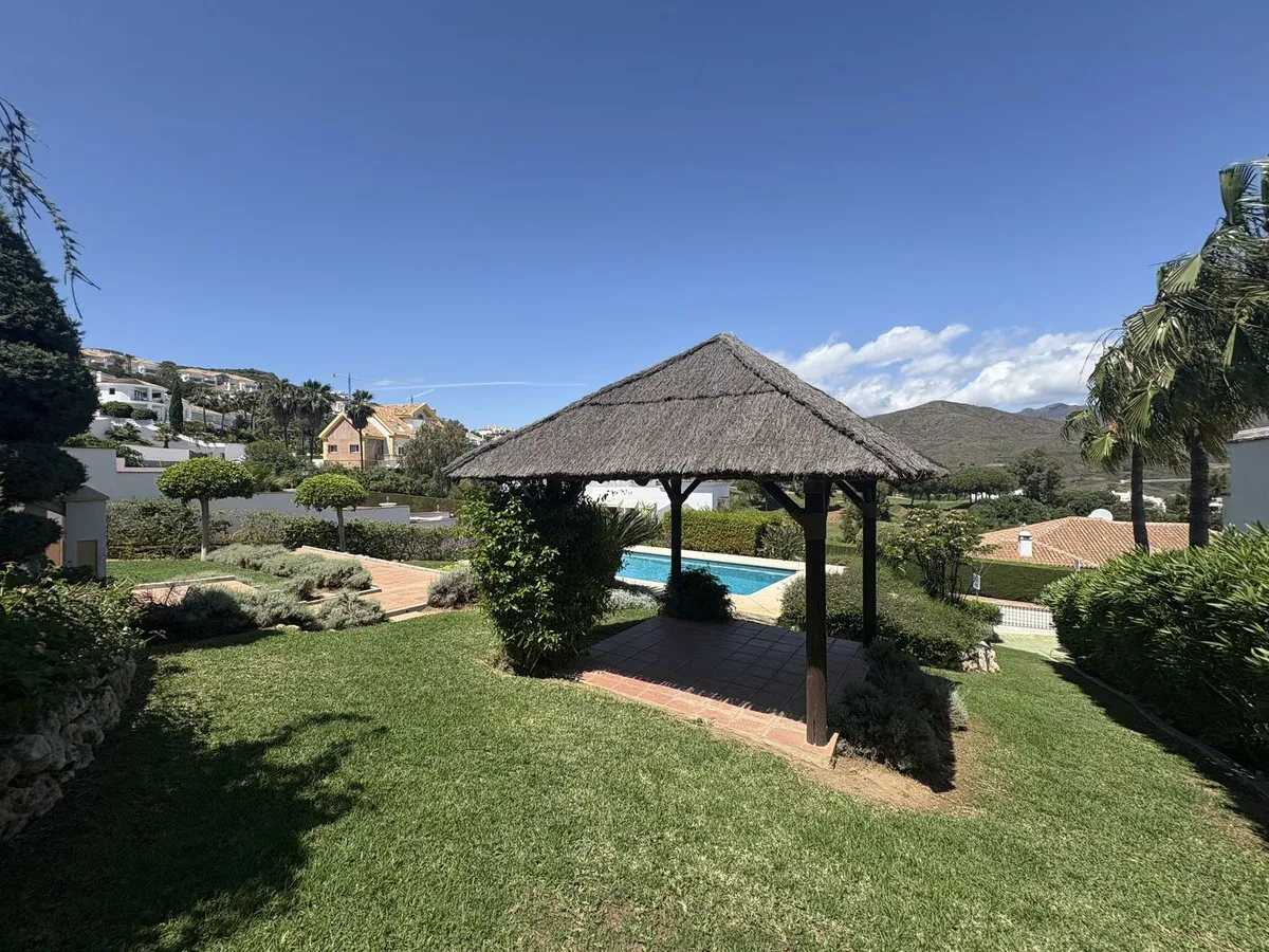 ae75236b-6e42-4a7e-94bd-cfa1361d911f