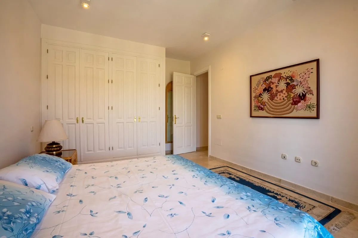 bf209def-b742-4046-ab77-7e1086185b38