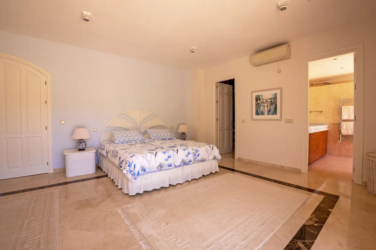 df616302-7f87-414f-a2c4-09447b1042ff