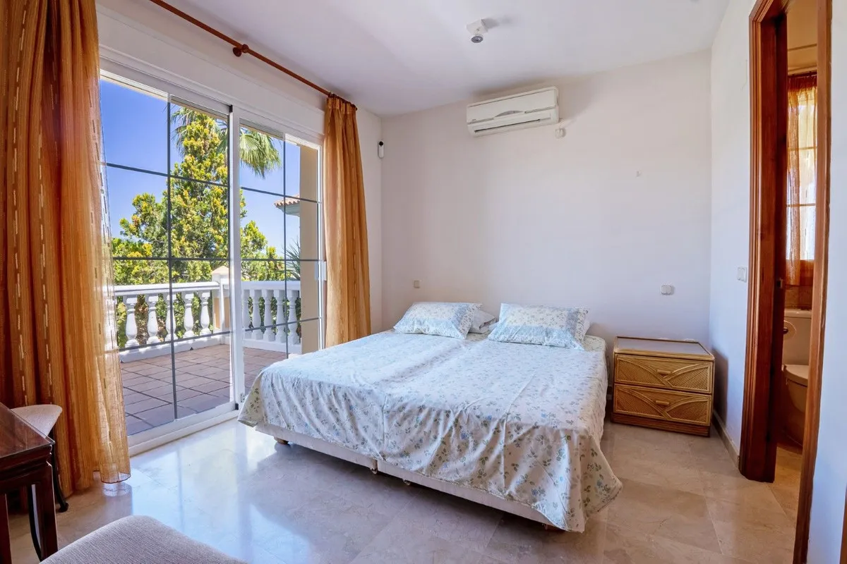 eeb89c3d-57ea-4c1f-b6e3-099ae8b8bd36