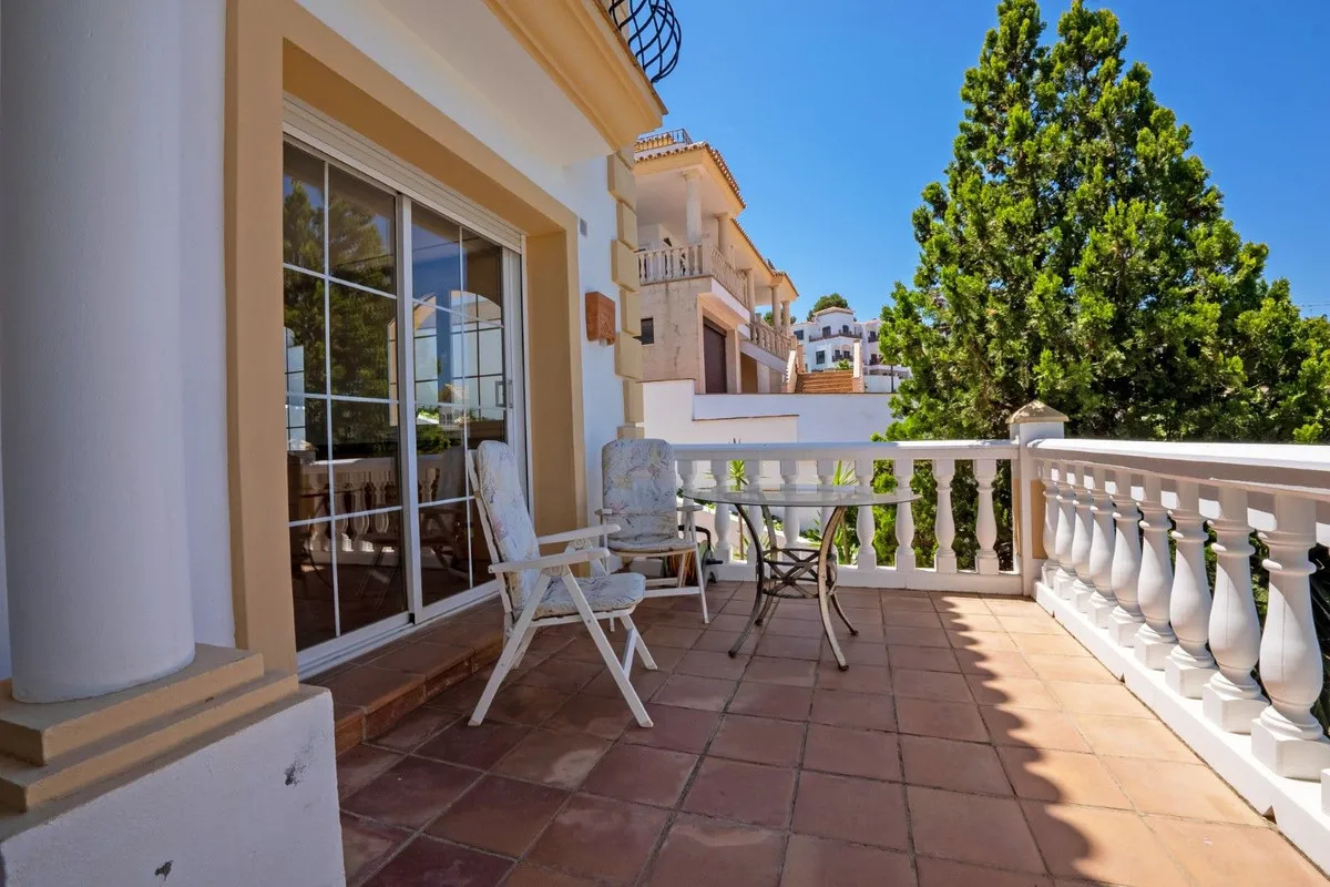 f5abcadf-f45e-4d03-8272-806560bc956b