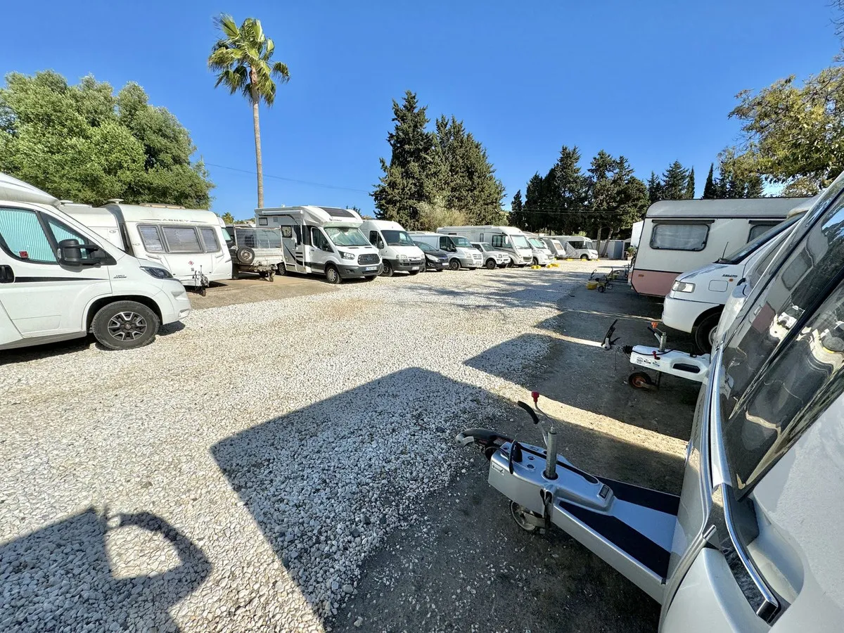 5d22302b-97fa-4d93-bc35-c0fd370b37ab