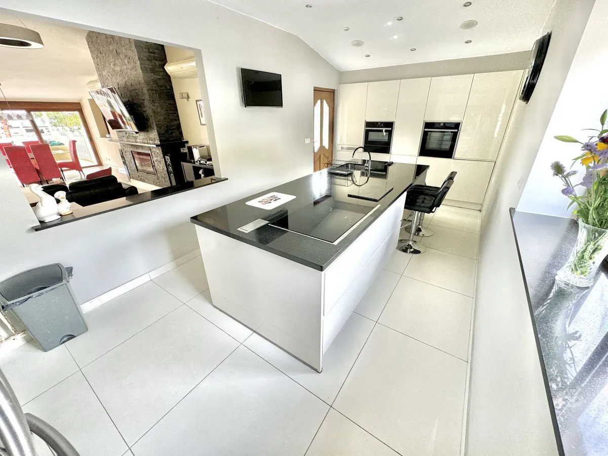 5ff048d3-02d6-459c-bd98-6ac190736e99