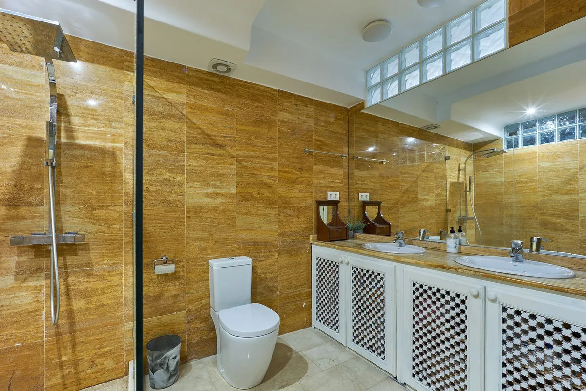 6ba92fcf-70c9-4547-8a03-53cbec5a7507