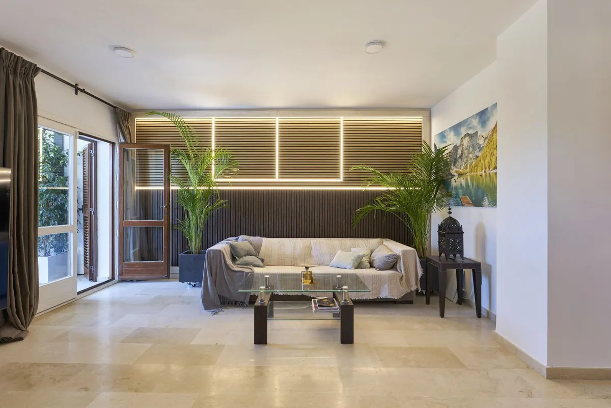 8ec0992e-a110-4f18-ae94-eca748decb95