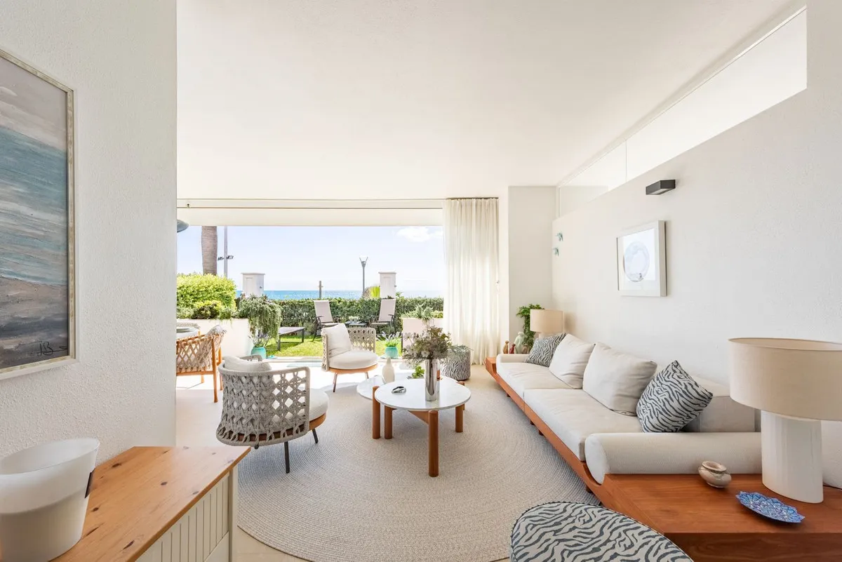 2f24efe4-9741-482d-bc79-bec69faf7210