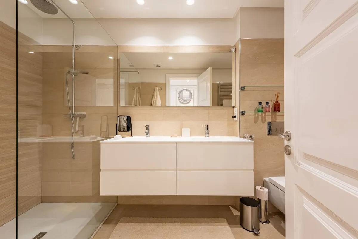 7e352617-c551-406e-9272-8c9c6478d08f