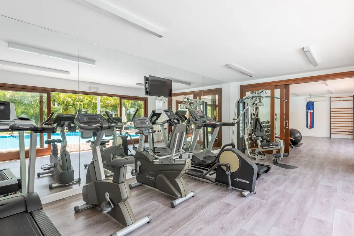 7ef2be83-6994-4b39-9d3e-7443f6c43d1d