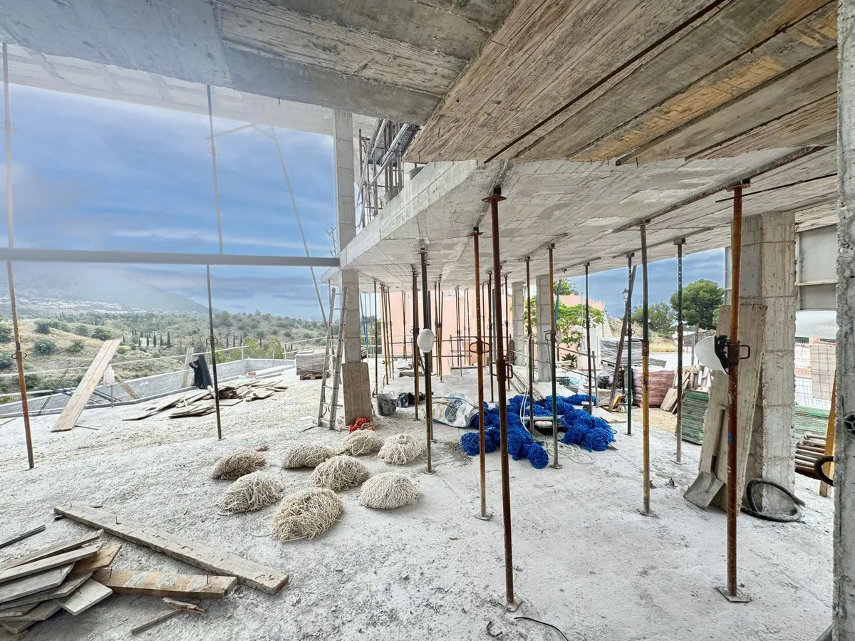 0c1479f1-fb0e-4f41-b177-4948948404be