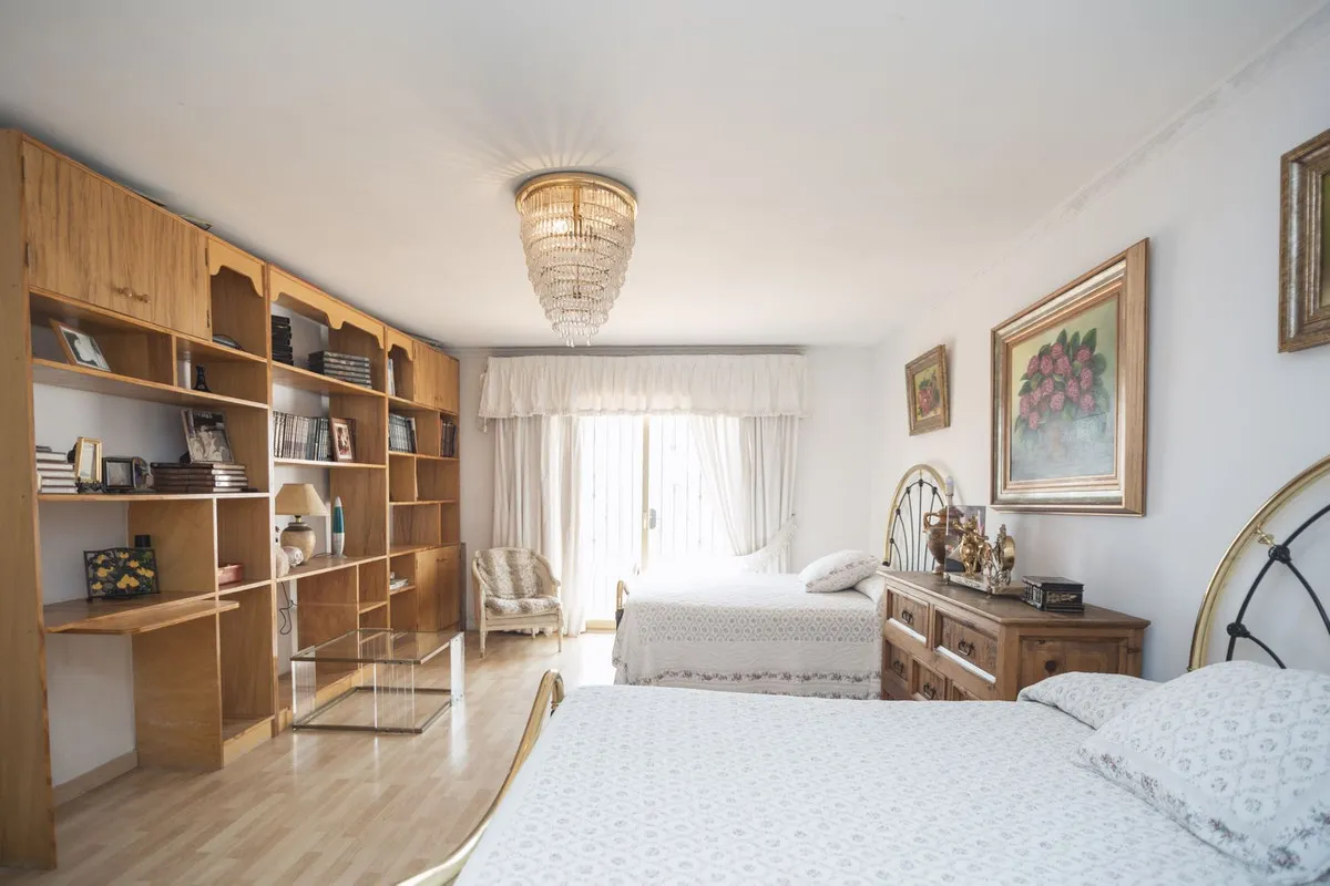 6e568b7b-f36b-4539-92c6-7dd8d6f541ec