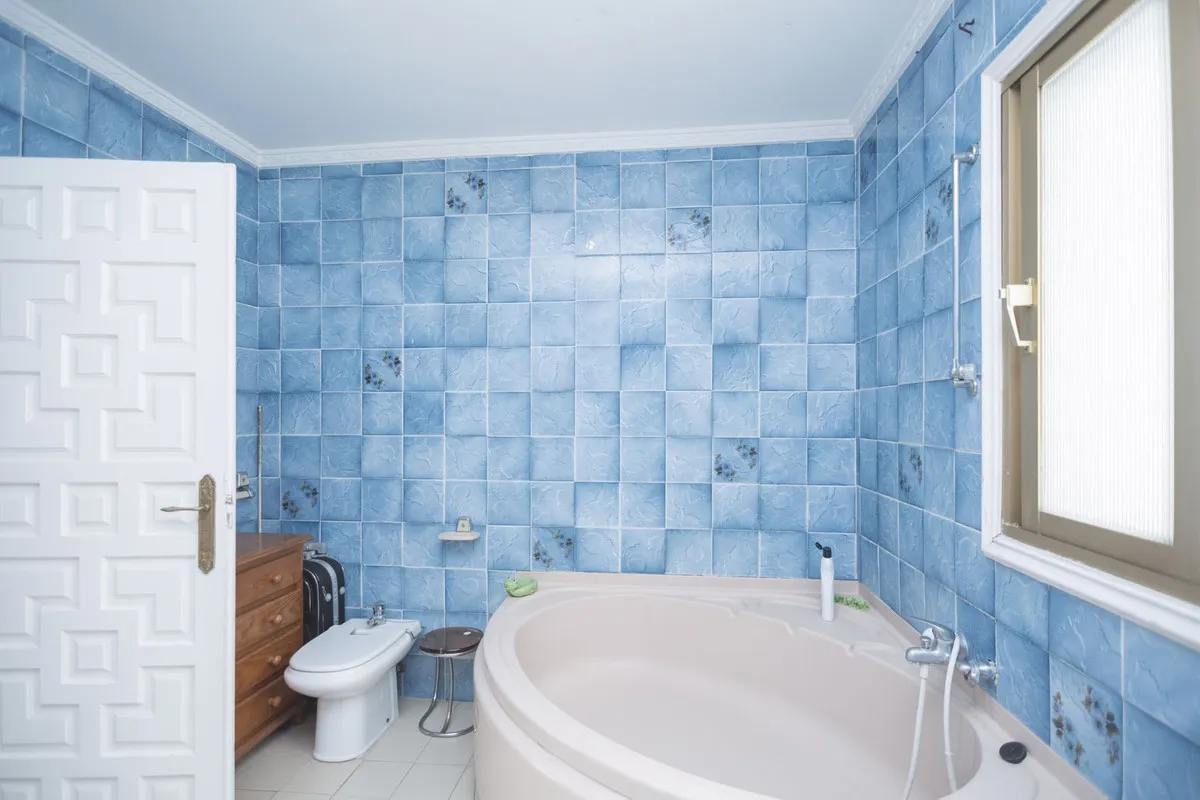 a02a03d2-15cf-44db-9387-3da64c1a51cf