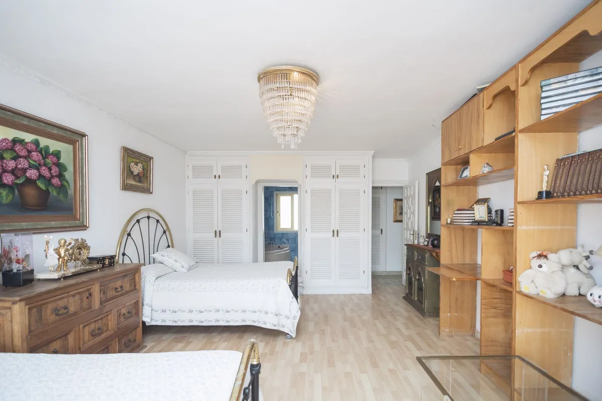 df966cf5-ee9c-4f61-923e-70147708c93d