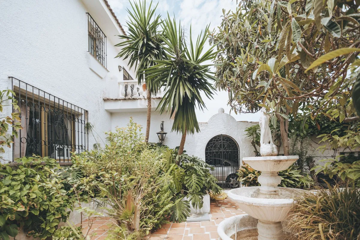 ea44ff4d-6776-421c-be14-78fe0f6af274