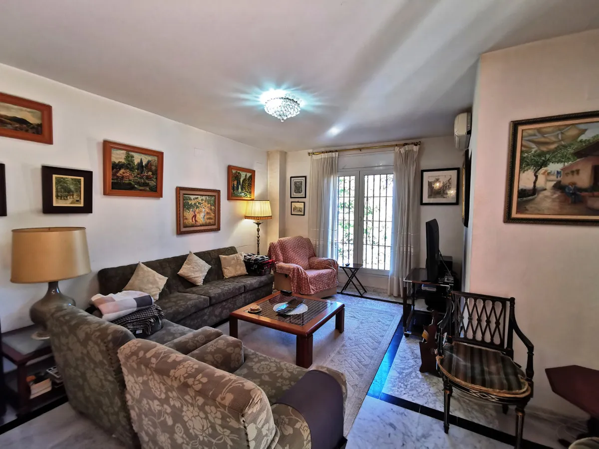 f825c4b7-1182-4c0a-b25b-ecf46ad8d34b