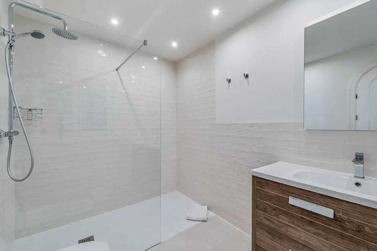 3502cb2e-2ed8-4101-b625-c65ebb439583